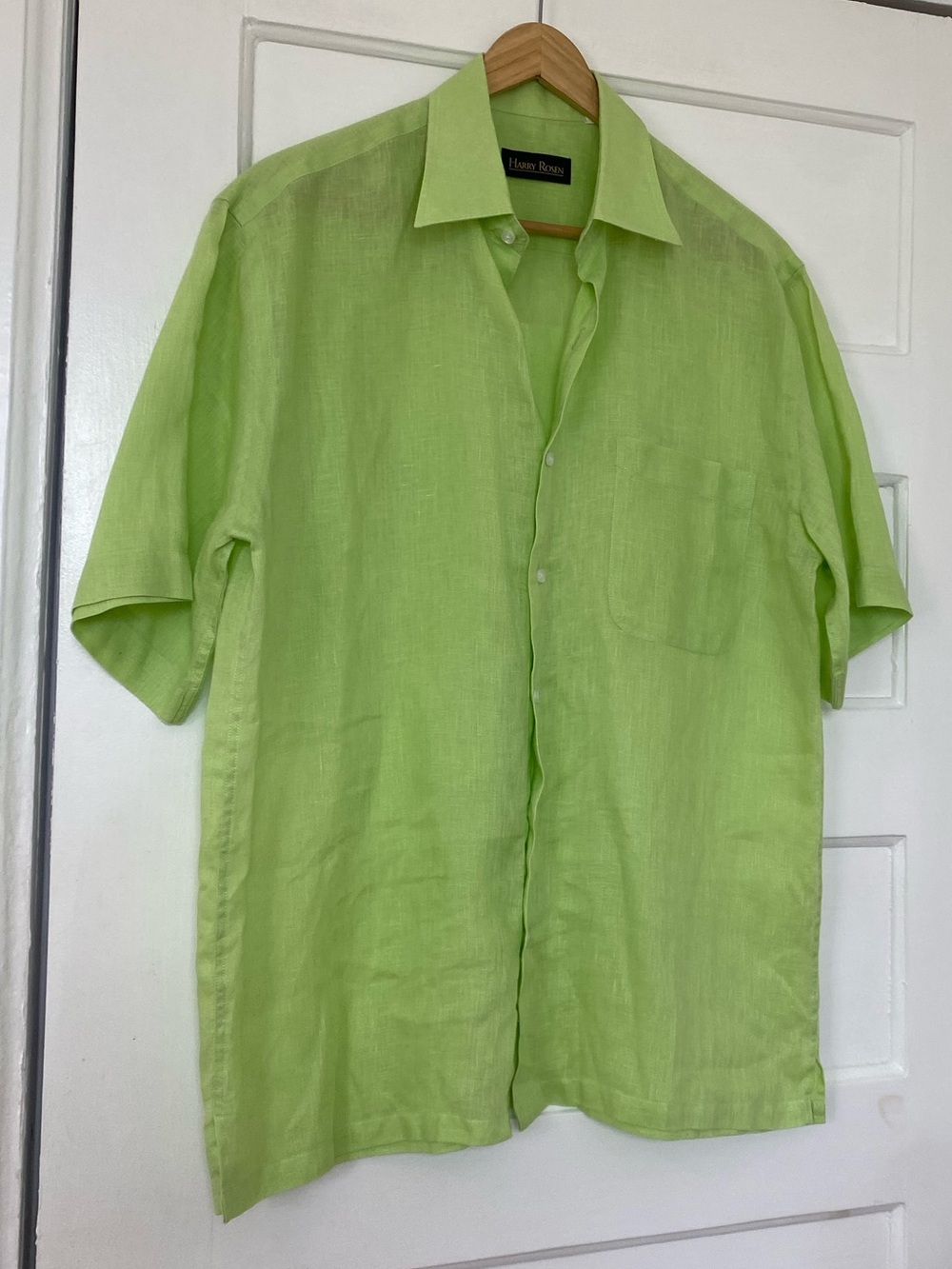 Harry Rosen 100% linen lime green button down shirt